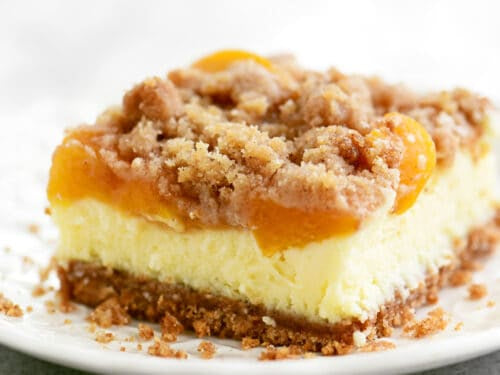 Peach Cobbler Delight Cheesecake